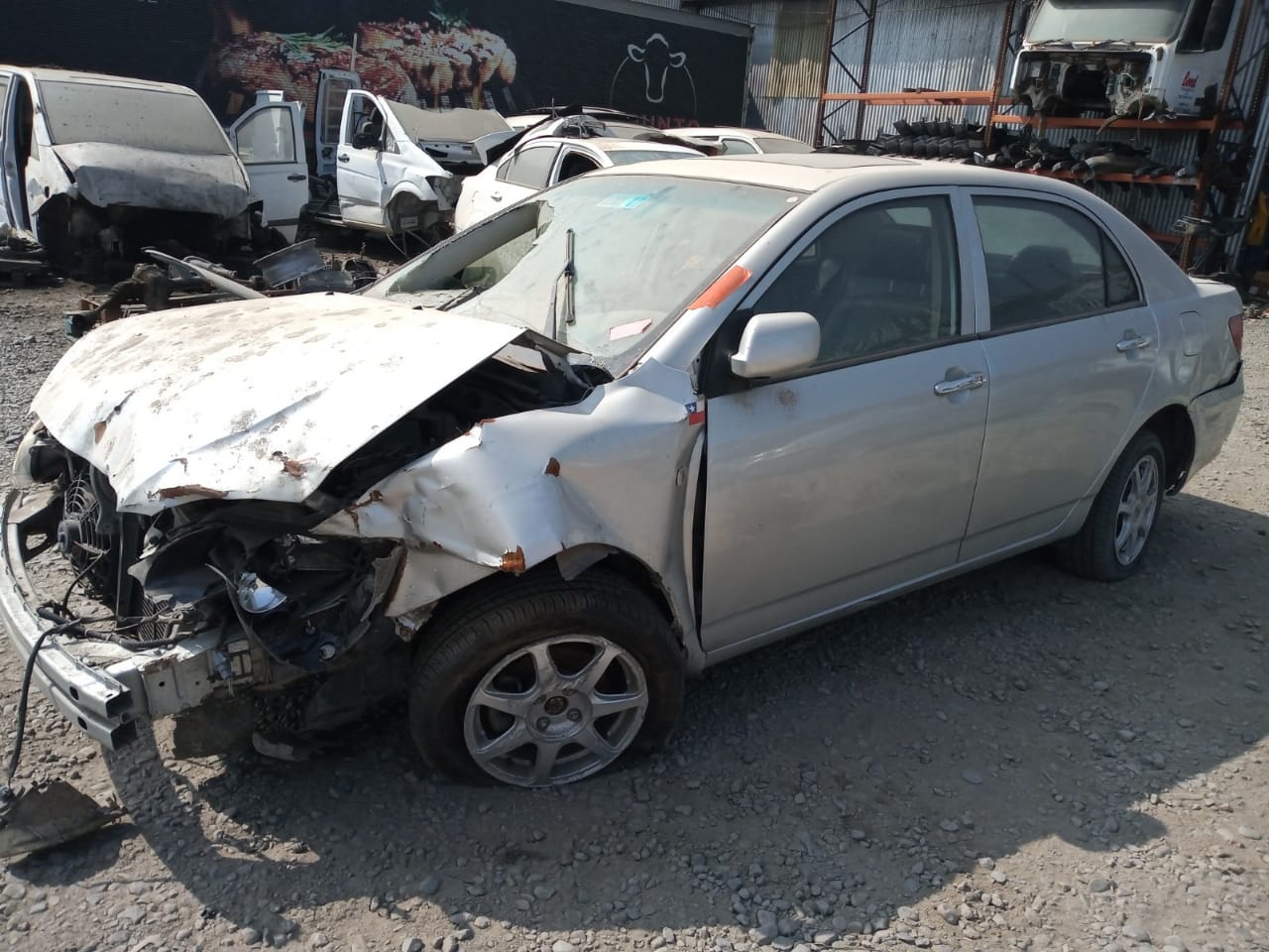 VIDRIO BYD F3 2012  USADO  EN DESARME